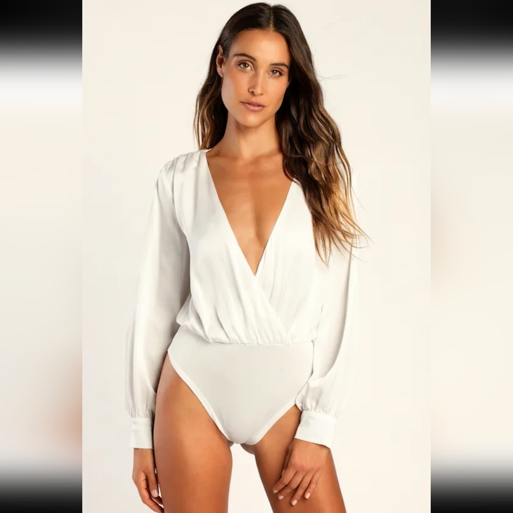Lulus Vibe for Tonight White Surplice Long Sleeve Chain Bodysuit - Picture 2 of 9